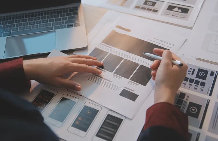 Prototype & Design Prototype & Design